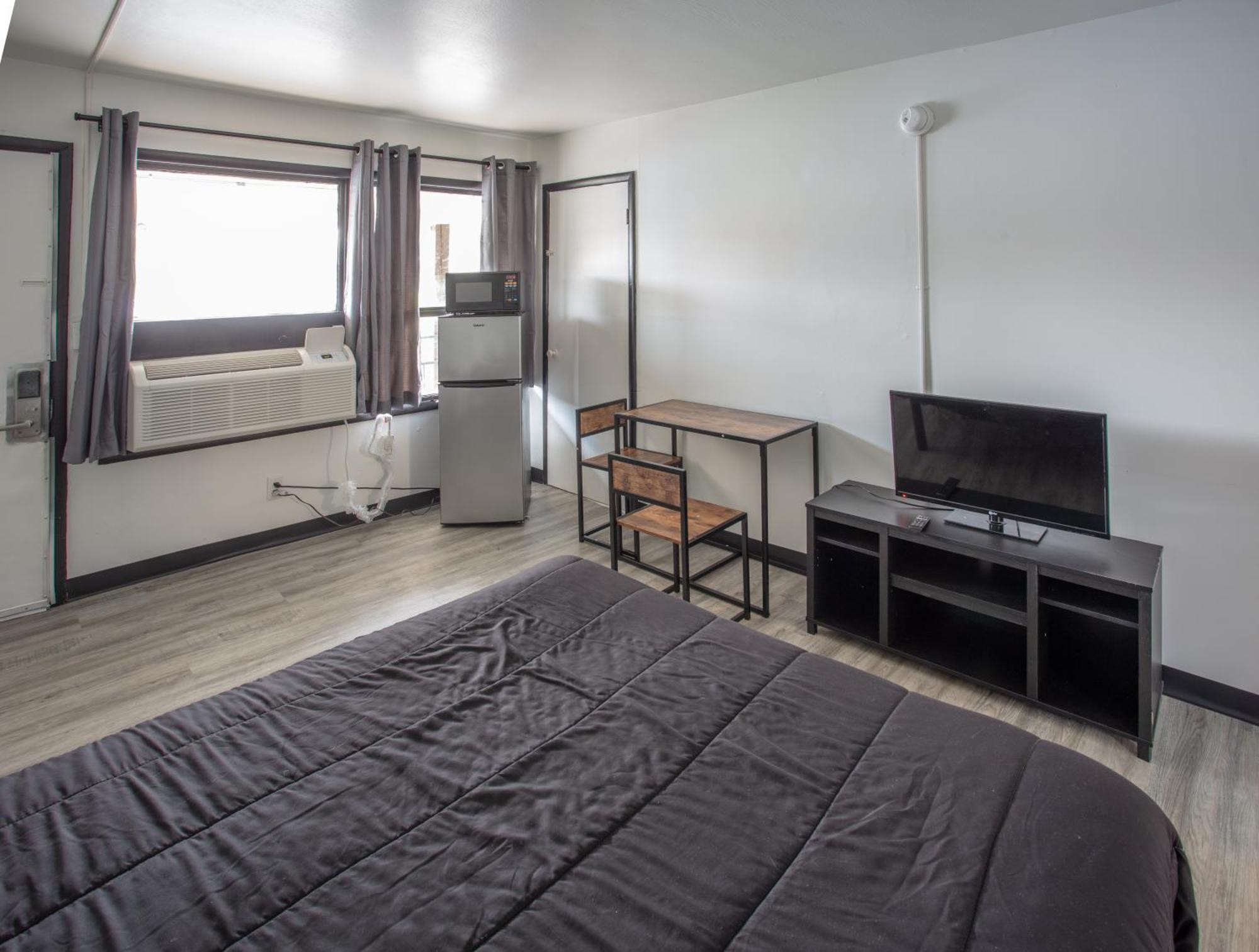 Glenstone Place Extended Stay Motel Springfield Bagian luar foto